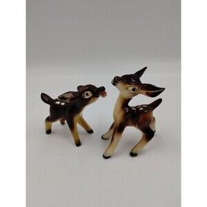 Ucagco Ceramics Kissing Deer Shakers Japan Figural Salt Pepper 3 1/2" Tall